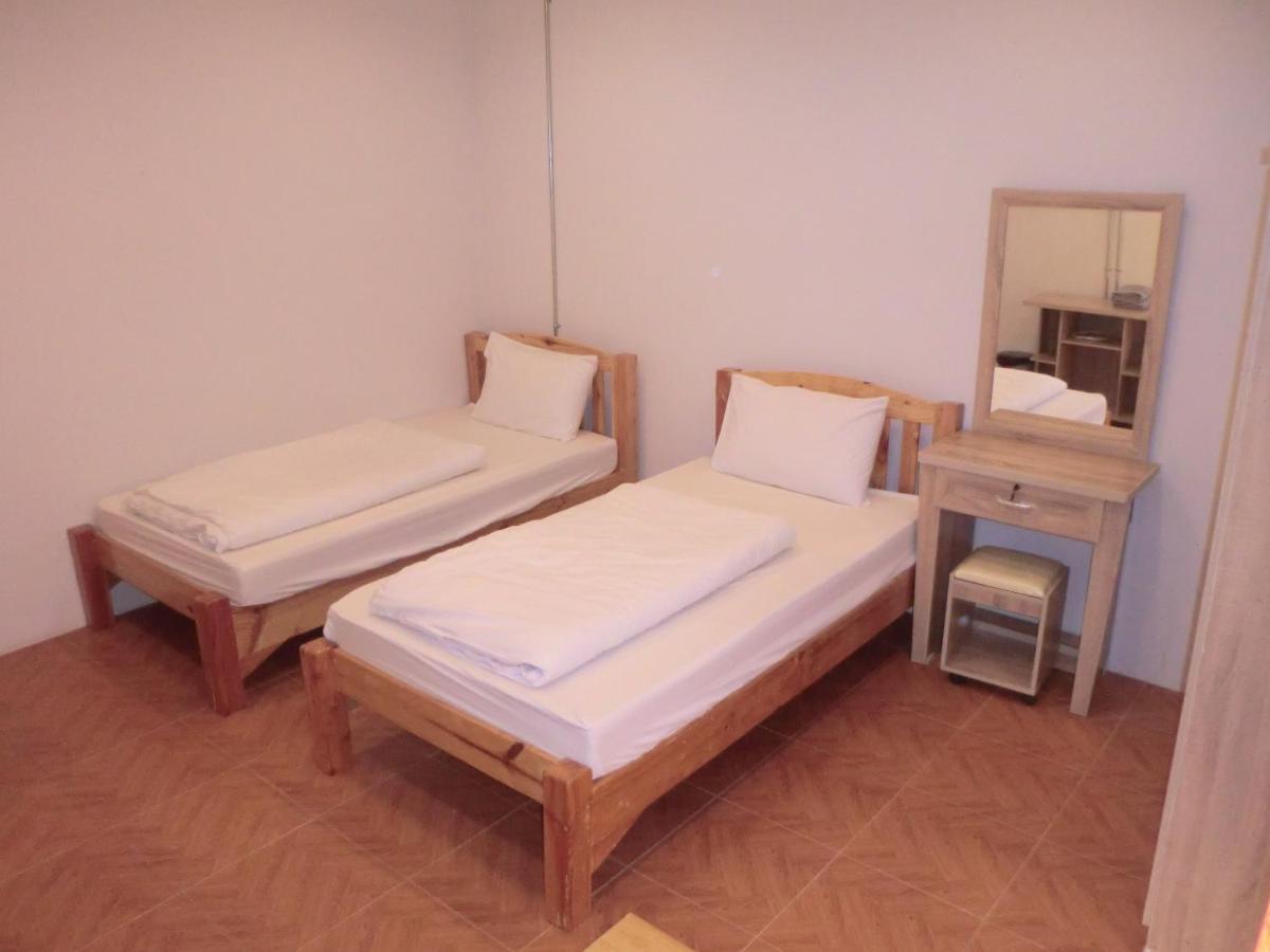 Хостел Sakura House Чиангмай Экстерьер фото